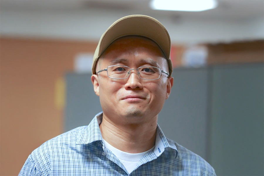  Guangxin Ni